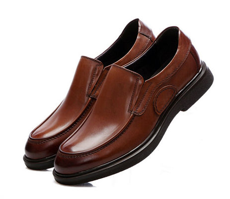Des chaussures de sport, des chaussures de course, des chaussures de course.