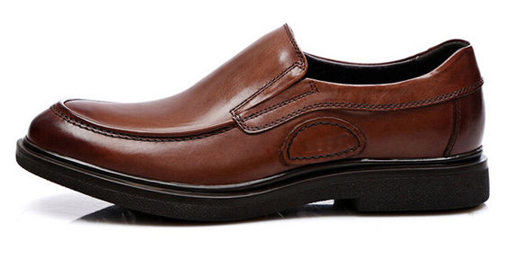 Des chaussures de sport, des chaussures de course, des chaussures de course.
