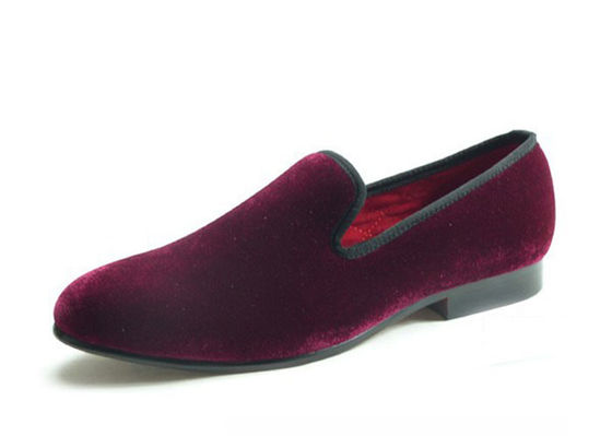 Hommes d'affaires Velours Chaussettes à fumer Broderie Hommes Rouges Loafers