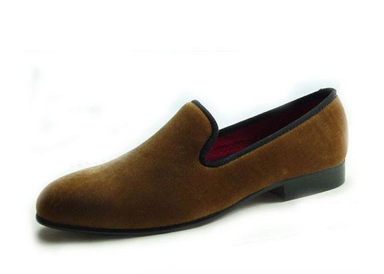 Hommes d'affaires Velours Chaussettes à fumer Broderie Hommes Rouges Loafers