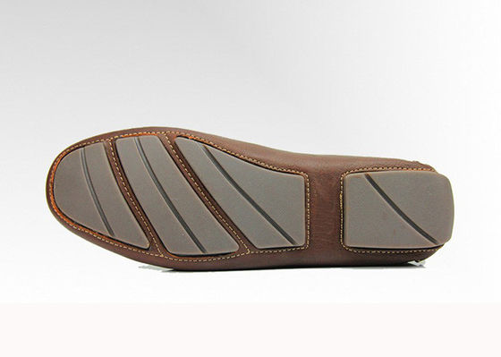 Coiffures en cuir pour hommes en cuir brun sur mesure Coiffures en cuir plat faites à la main