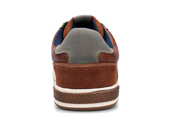 Les hommes en cuir cousant des lacets en haut des chaussures Casual Men Slip On Oxford Chaussures pour l'été
