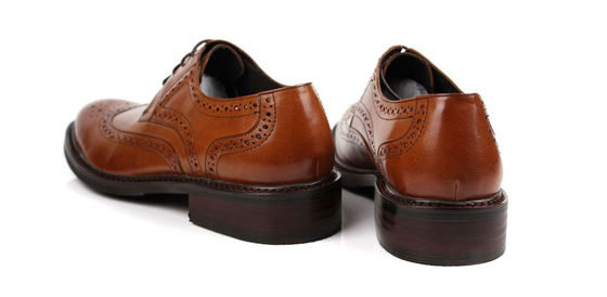 Chaussures d'homme en cuir authentique en peau brune foncée Chaussures d'automne printanières
