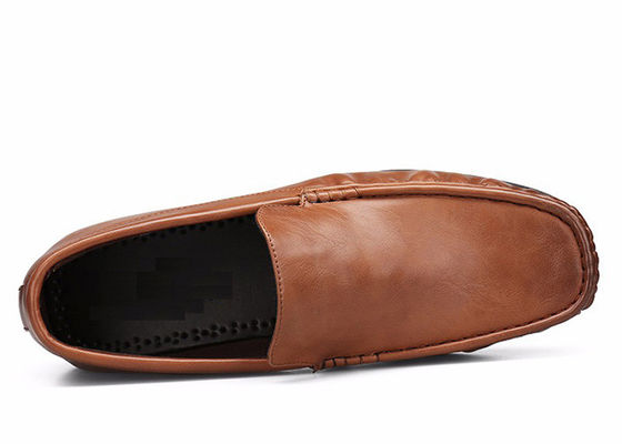 Slip On Mens Souliers Moccasin Souliers en vrai en cuir Gommino Souliers de conduite