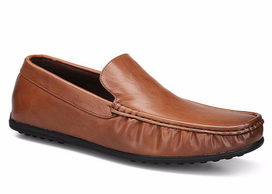 Slip On Mens Souliers Moccasin Souliers en vrai en cuir Gommino Souliers de conduite