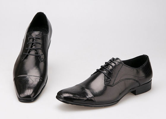 Chaussures d'affaires de style britannique en cuir authentique chaussures Brogue