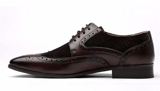 Des chaussures pour hommes légères et respirantes en suède, de style européen, super confortables.