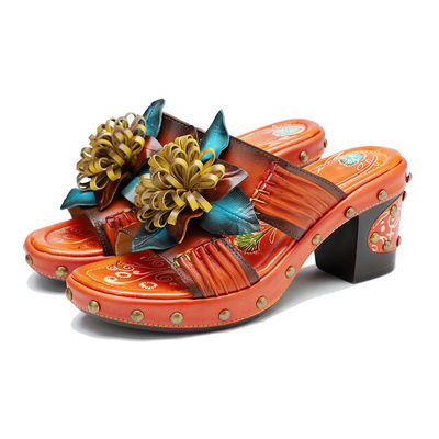 Mode faite à la main Les sandales Les chaussons 3D Les fleurs La plateforme Les chaussures