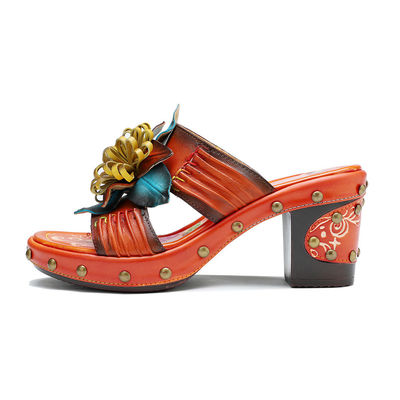 Mode faite à la main Les sandales Les chaussons 3D Les fleurs La plateforme Les chaussures