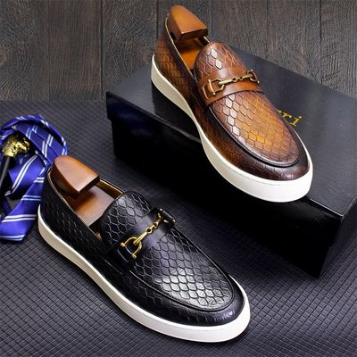 Toutes les saisons Hommes Slip On Sneakers En cuir authentique Chaussures de bateau plat Pour le loisir