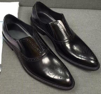 Broguing Pointed - Fin Slip On chaussures de sport pour hommes / Travail sculpture chaussures de sport