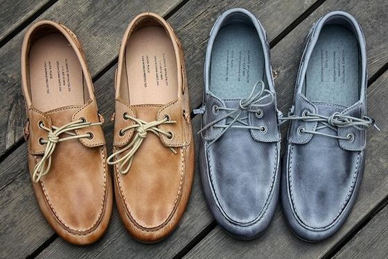 Chaussures décontractées pour hommes en cuir bronzé / Chaussures de bateau cousues à la main de luxe