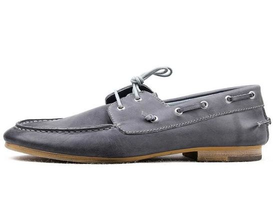 Chaussures décontractées pour hommes en cuir bronzé / Chaussures de bateau cousues à la main de luxe