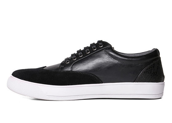 Les chaussures à semelles plates pour hommes chaussures décontractées