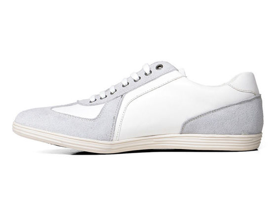 OEM Chaussures décontractées pour hommes en cuir suède Chaussures plates blanches pour hommes