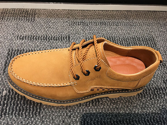 Chaussures de sport, chaussures à semelle plate, chaussures décontractées, couleur noire.