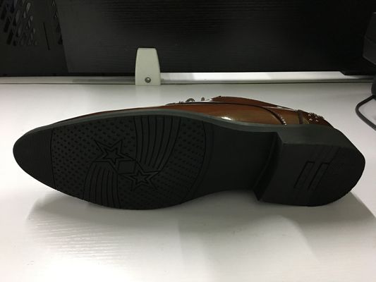Chaussures d'affaires pour hommes décontractées, chaussures de brogue, chaussures de robe pour hommes faites à la main, Goodyear