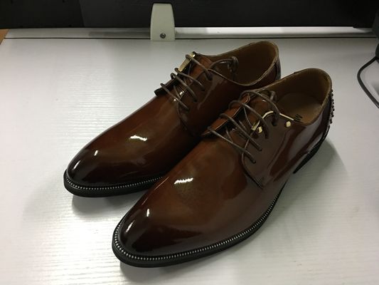 Chaussures d'affaires pour hommes décontractées, chaussures de brogue, chaussures de robe pour hommes faites à la main, Goodyear