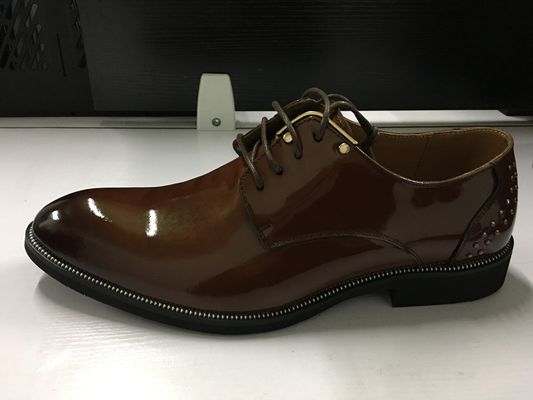 Chaussures d'affaires pour hommes décontractées, chaussures de brogue, chaussures de robe pour hommes faites à la main, Goodyear