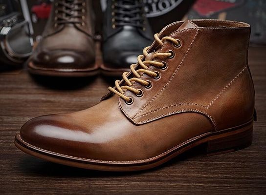 Chaussures en cuir pour hommes d'automne-hiver chaussures en cuir haut chaussures en coton - rembourrée de peluche