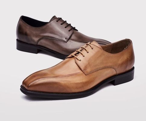 Chaussures en cuir à patents noirs, mâles faits à la main, pieds carrés, hommes rayés