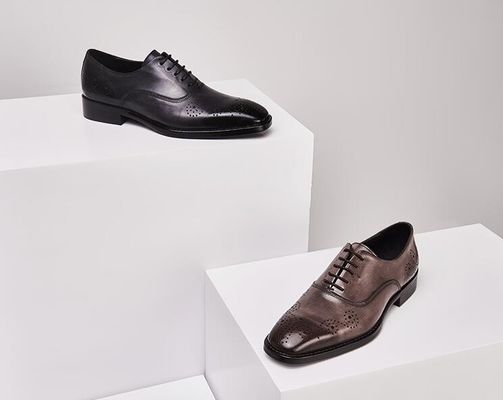 Chaussures de mariée pour hommes à orteils carrés chaussures italiennes à orteils hommes noires chaussures d'Oxford pour bureau