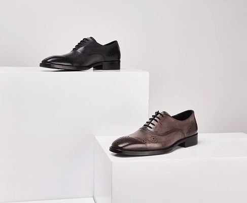 Chaussures de mariée pour hommes à orteils carrés chaussures italiennes à orteils hommes noires chaussures d'Oxford pour bureau