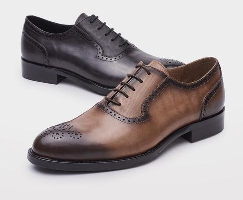 Chaussures en PU classique pour hommes en tenue de soirée, chaussures sur mesure de style Oxford, chaussures faites à la main pour les affaires