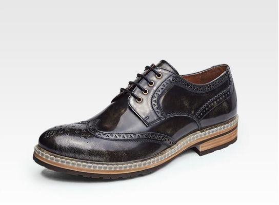 Mode Designers italiens Hommes Vêtements formels Chaussures en cuir authentique Chaussures de mariage de luxe