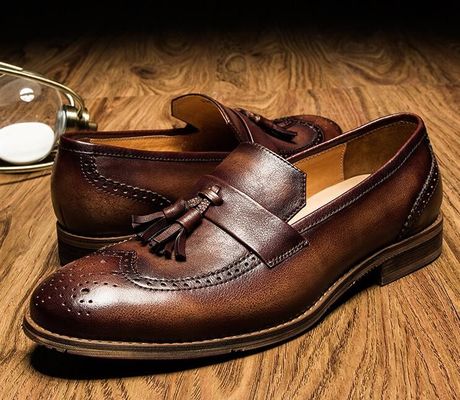 Printemps / automne Hommes en cuir tissé en marron, chaussures pour les fêtes