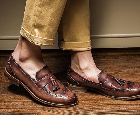 Printemps / automne Hommes en cuir tissé en marron, chaussures pour les fêtes