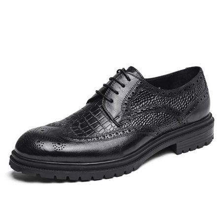 Chaussures de sport confortables en cuir pour hommes durables pour hommes en marron