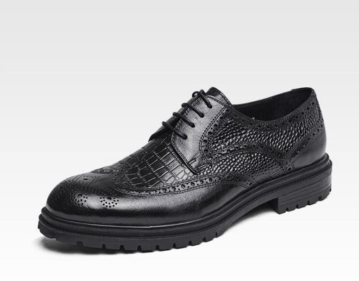 Chaussures de sport confortables en cuir pour hommes durables pour hommes en marron