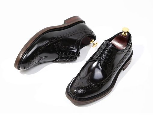 Marque italienne chaussures en cuir pour hommes chaussures plates chaussures noires slip sur chaussures de robe