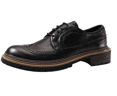 Chaussures décontractées de printemps / automne pour hommes chaussures à talons ronds pour hommes chaussures à talons noirs en cuir
