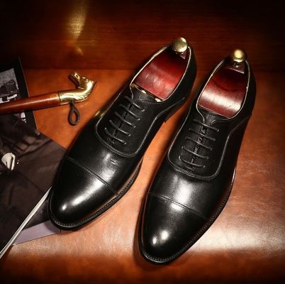 Chaussures d'affaires confortables en cuir authentique avec doublure