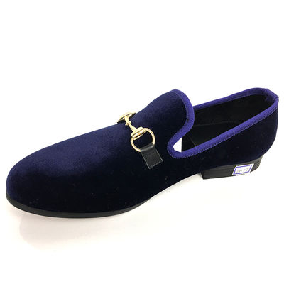 Chaussures à talons noirs de velours brodées à fond rouge chaussures plates pour hommes