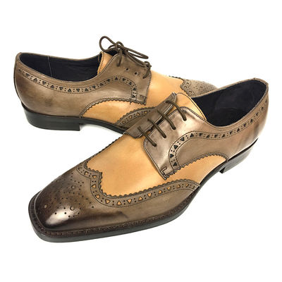 Chaussures de double moine pour hommes avec détails en cuir cireux