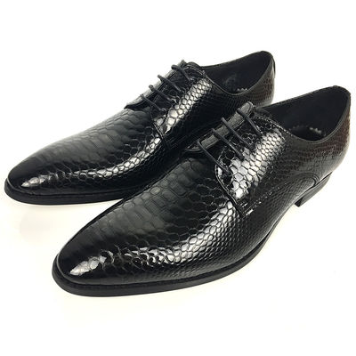 Des chaussures à manches noires, italiennes, faites à la main, des chaussures à manches simples, 2018.