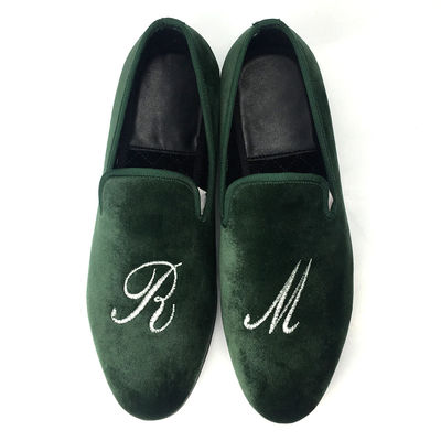 Des loafers en velours de luxe pour hommes en velours verts faits à la main