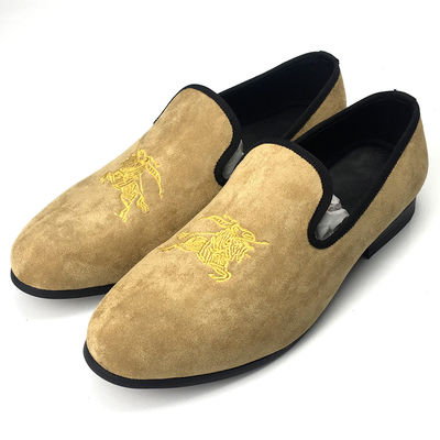 Tassel Loafers en velours pour hommes brodés avec semelle extérieure en caoutchouc