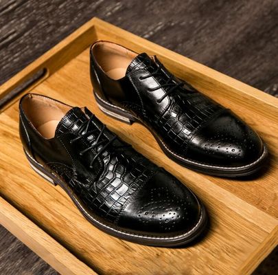 Chaussures en peau de crocodile pour hommes, boutons d'aile de brogue chaussures d'homme en cuir exotiques