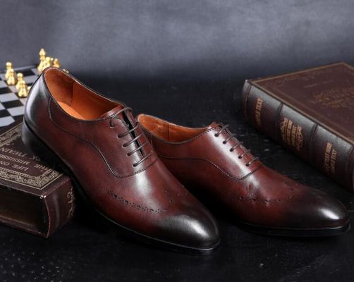 Les hommes de la mode, les chaussures, les chaussures à talons hauts, les chaussures en cuir pour hommes.