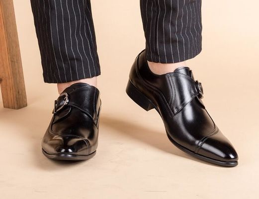 Des chaussures à talons ronds, des chaussures en cuir pour hommes, des chaussures à talons ronds, des chaussures en cuir pour hommes, des chaussures à talons ronds, des chaussures à talons ronds, des chaussures à talons ronds, des chaussures à talons ronds, des chaussures à talons ronds, des chaussures à talons ronds, des chaussures à talons ronds, des chaussures à talons ronds.