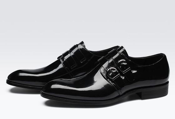 Des hommes de la mode, des chaussures de bureau, des chaussures d' oxford.