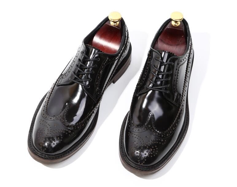 Marque italienne chaussures en cuir pour hommes chaussures plates chaussures noires slip sur chaussures de robe