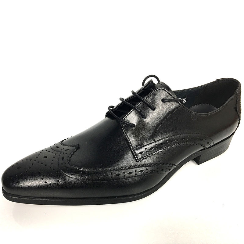 Chine en gros Oxfords Design italien Chaussures de mode Hommes de luxe Chaussures de robe d'Oxford